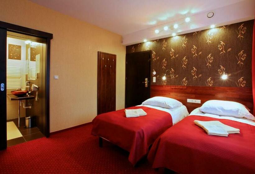 تختخواب و صبحانه Willa Magnolia