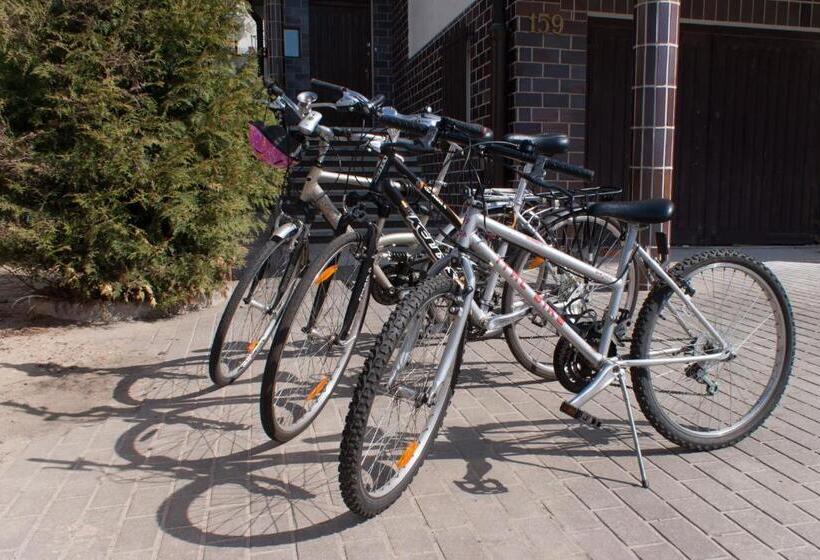 تختخواب و صبحانه Willa Magnolia