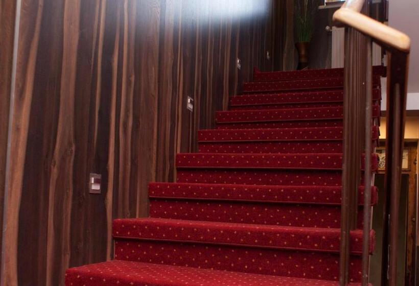 تختخواب و صبحانه Willa Magnolia