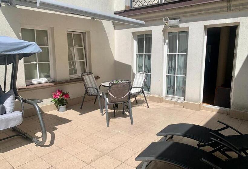 مبيت وإفطار Willa Marea