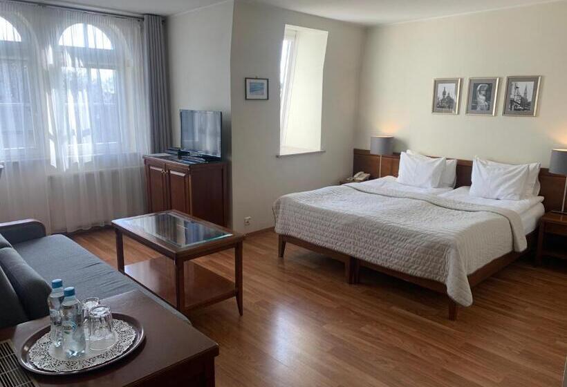 ベッドアンドブレックファースト Willa Marea