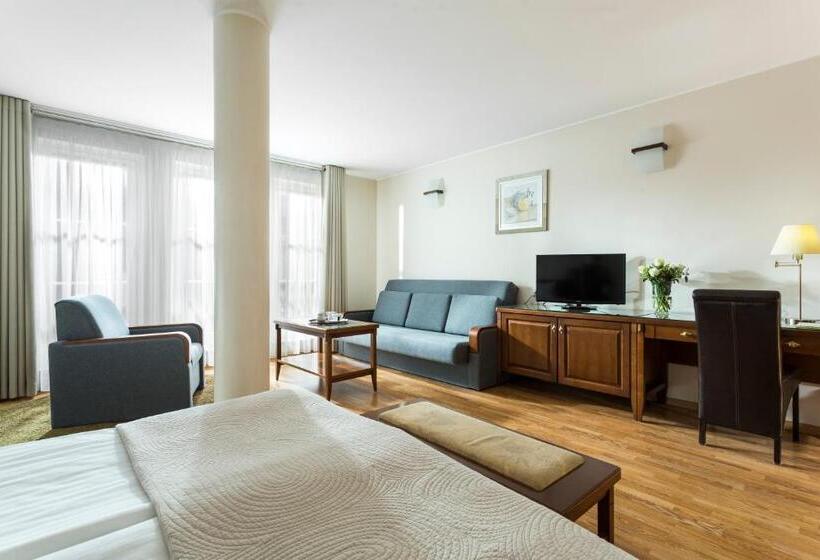 مبيت وإفطار Willa Marea