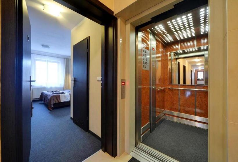 צימר Willa Petrus