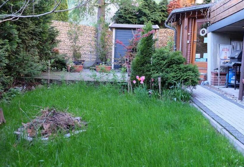 تختخواب و صبحانه Willa Pod Aniołem