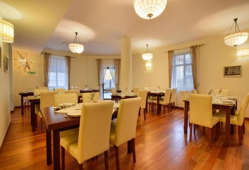 مبيت وإفطار Willa Pod Gwiazdami & Spa