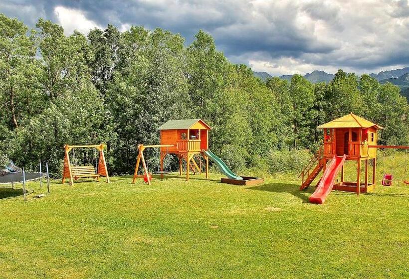 צימר Willa Swoboda Garden Spa