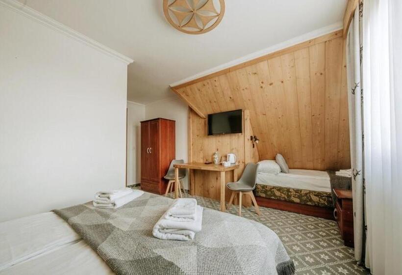 צימר Willa Swoboda Garden Spa