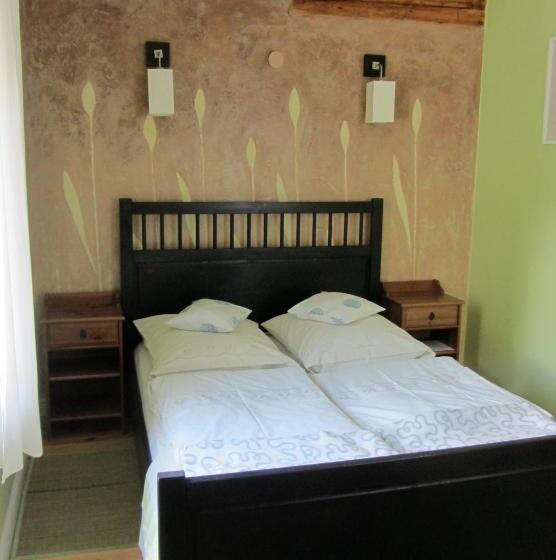 مبيت وإفطار Willa W Ogrodzie