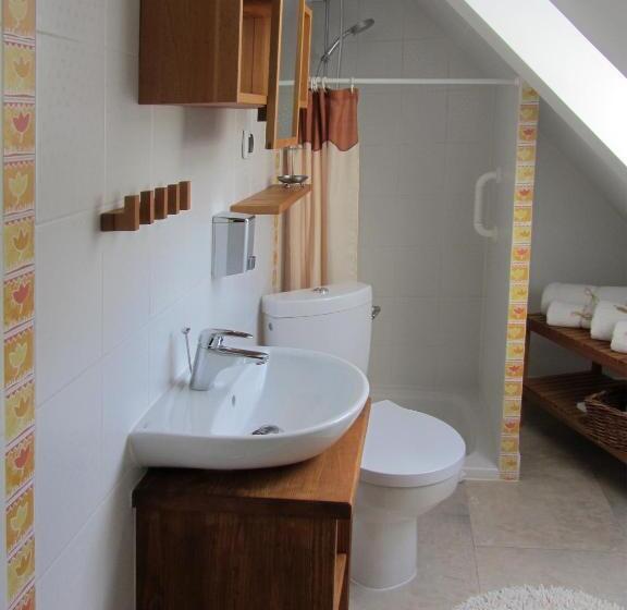 مبيت وإفطار Willa W Ogrodzie