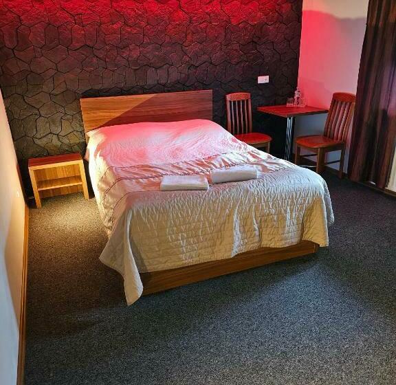 تختخواب و صبحانه Zacisze