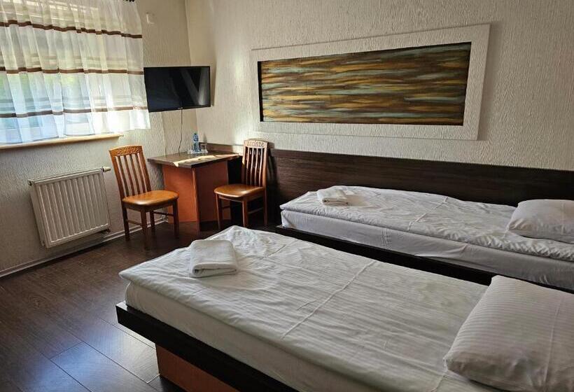 تختخواب و صبحانه Zacisze