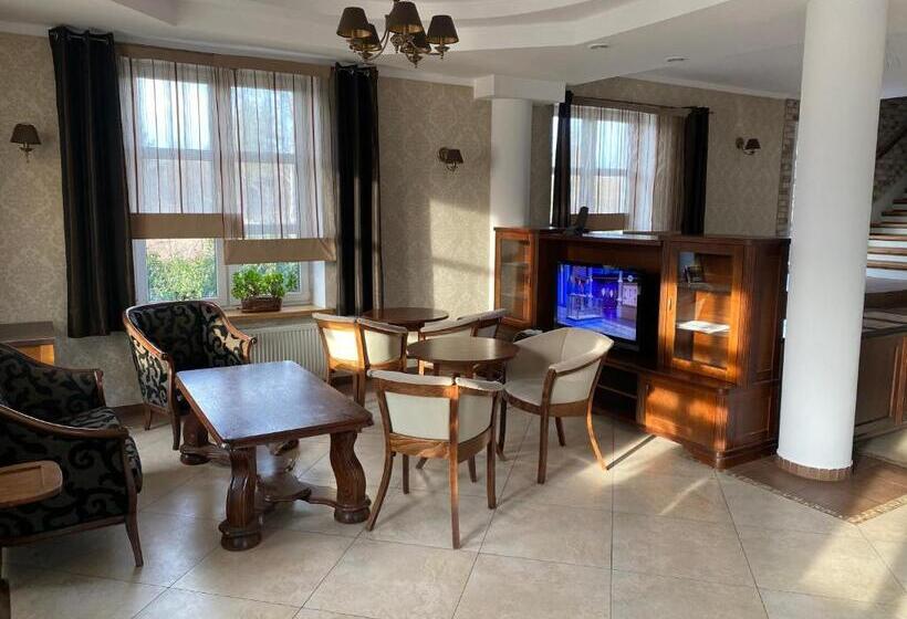 تختخواب و صبحانه Zielony Dworek