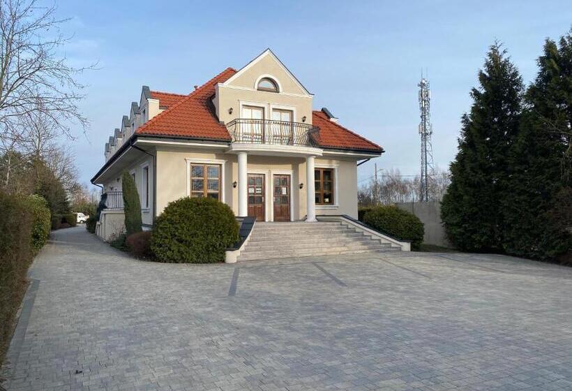 تختخواب و صبحانه Zielony Dworek