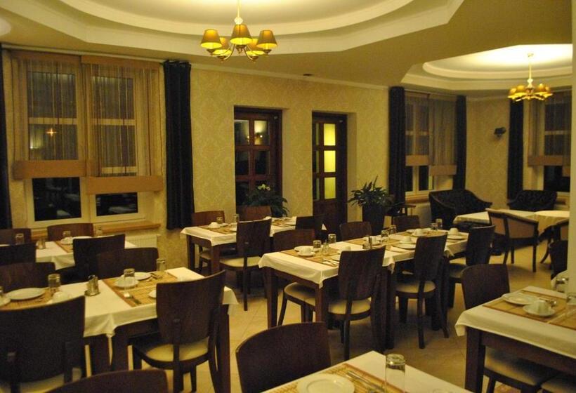 تختخواب و صبحانه Zielony Dworek