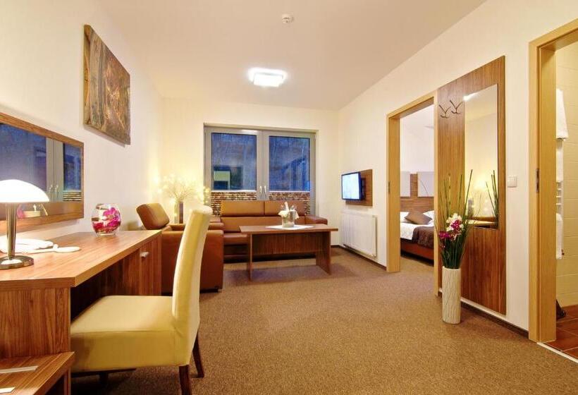 Dolina Leśnicy Ski & Spa Resort