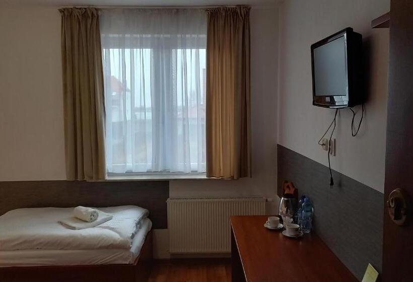 Endhotel Bielany Wroclawskie