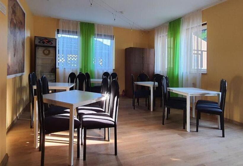 Hostel Zamość   Pokoje Gościnne