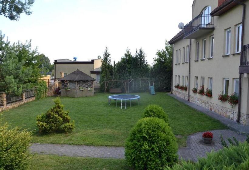 Hostel Zamość   Pokoje Gościnne