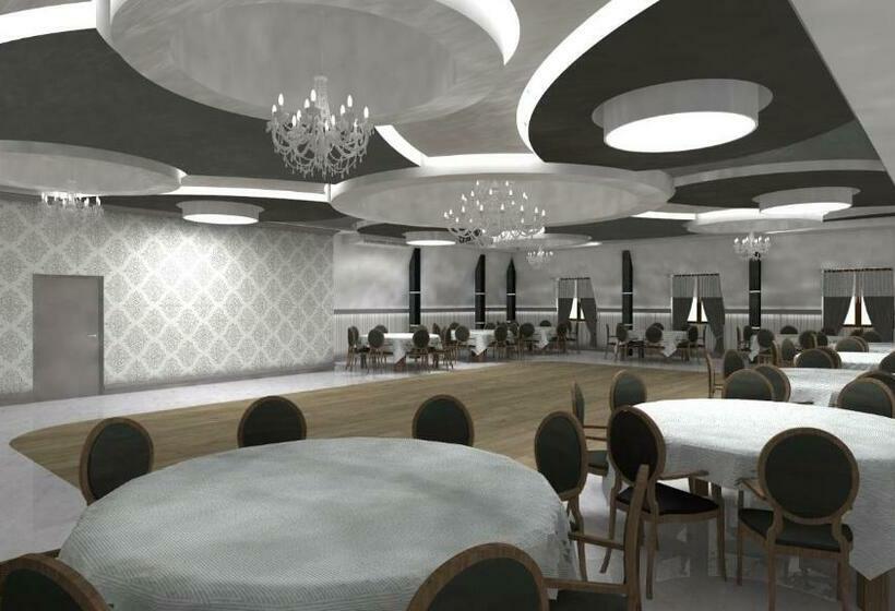 ホテル I Restauracja Borowianka