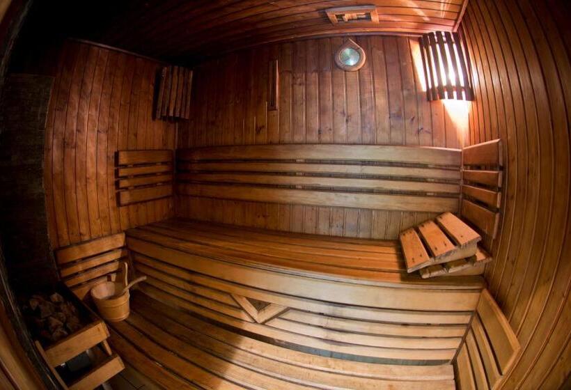 בית מלון כפרי Centrum