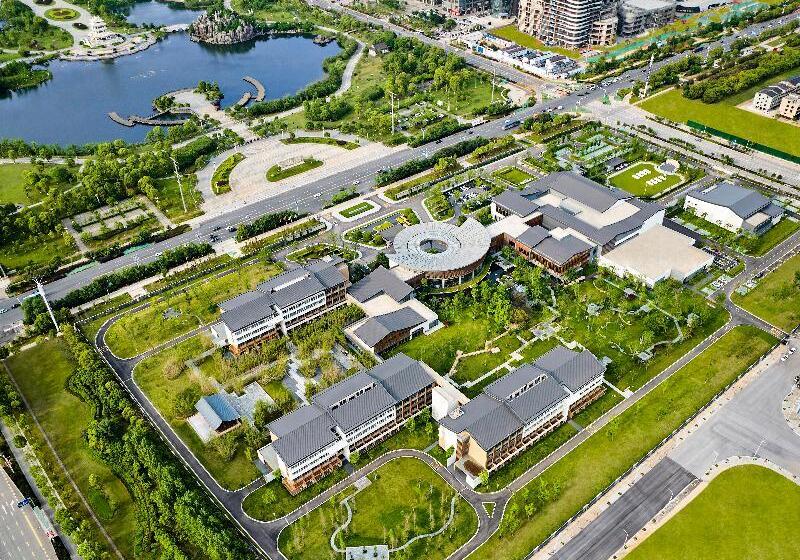 ホテル Doubletree By Hilton Jiangxi Fuzhou