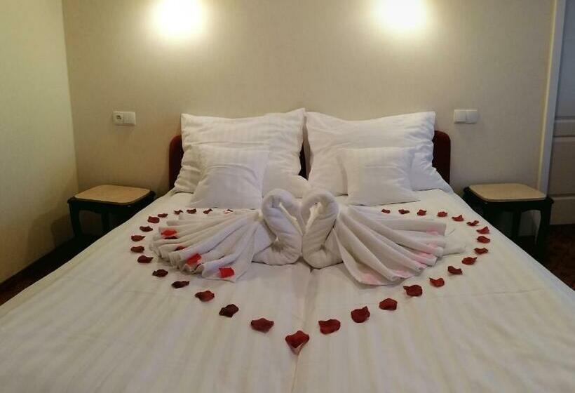 فندق Dwór Maria Antonina