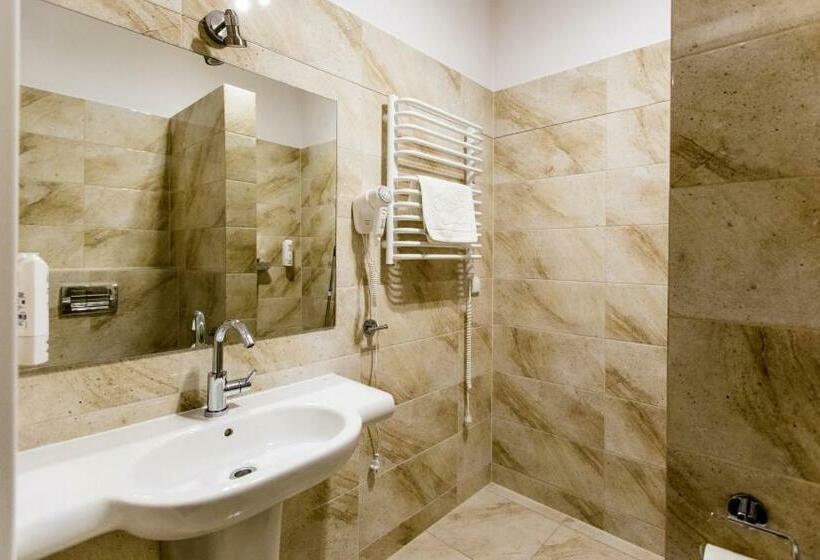 فندق Dwór Maria Antonina