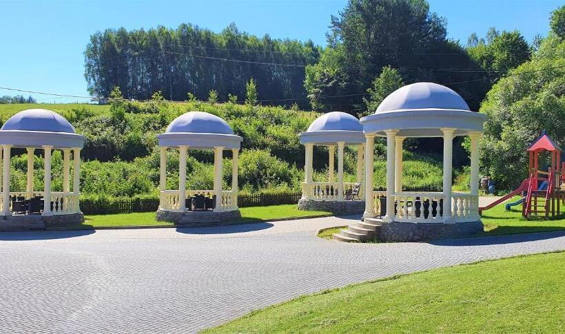 فندق Dwór Maria Antonina