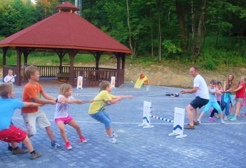 فندق Dwór Maria Antonina