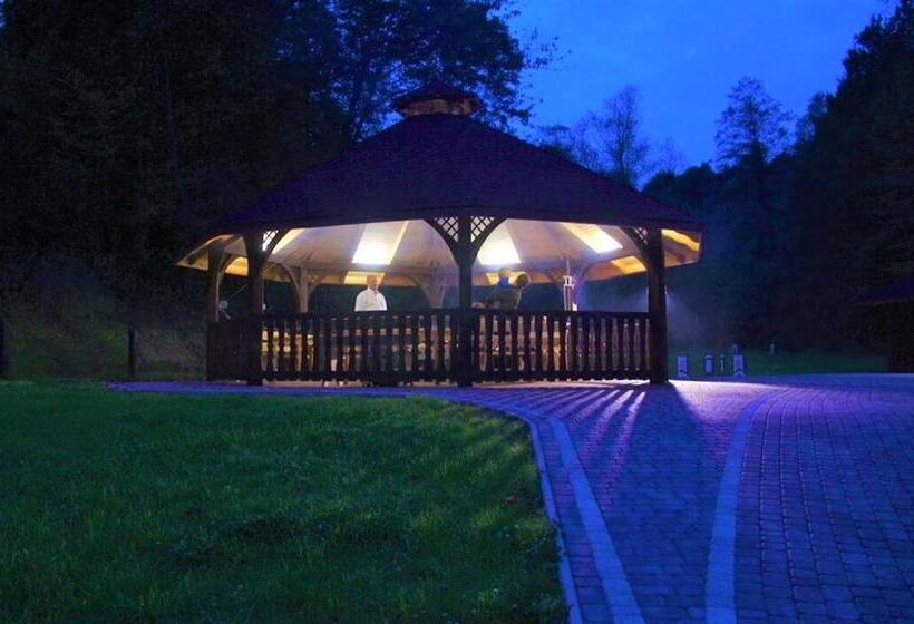 فندق Dwór Maria Antonina