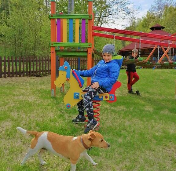 فندق Dwór Maria Antonina