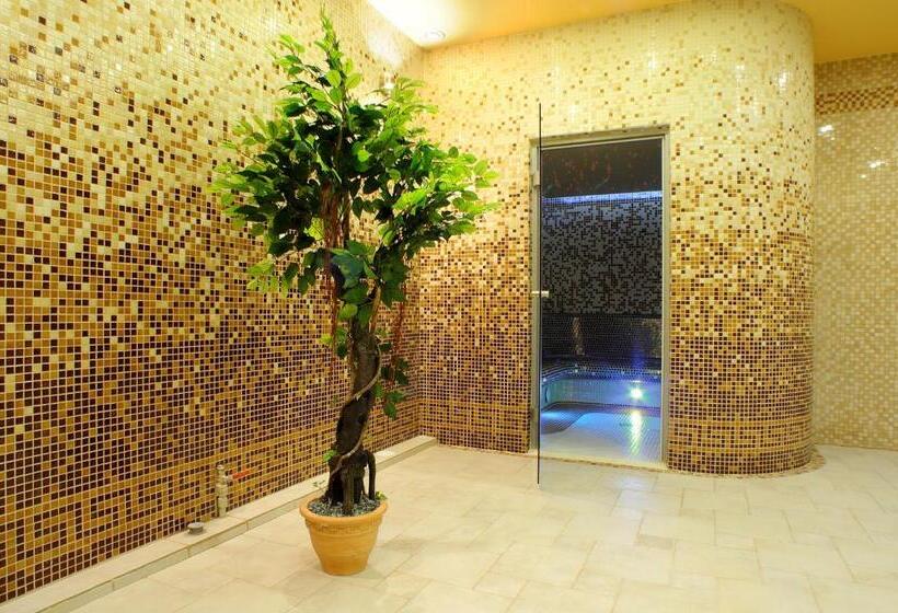 ホテル I Restauracja Bona