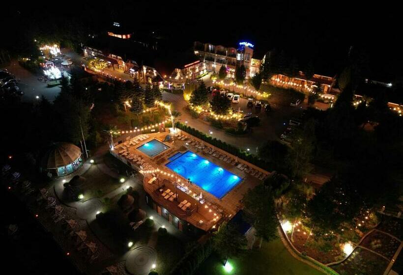 酒店 Kormoran Resort & Spa