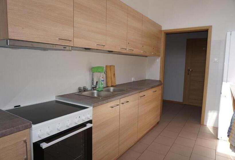 هتل Kwatery Pracownicze