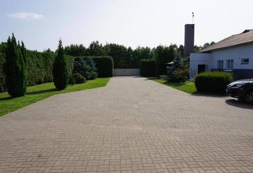 هتل Kwatery Pracownicze