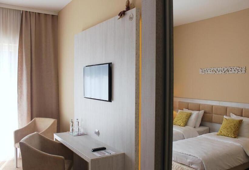 فندق Legnicki & Restauracja