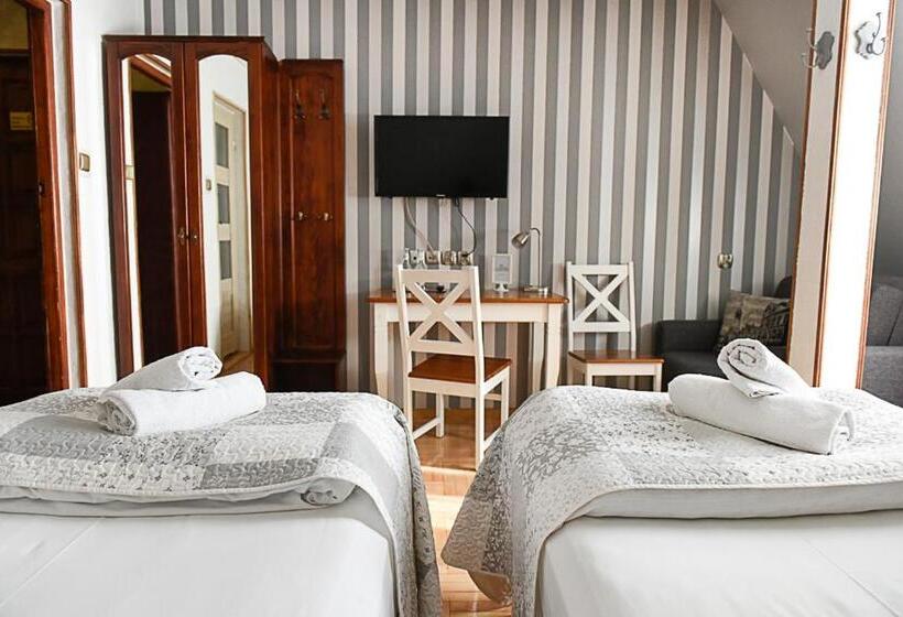 בית מלון כפרי śnieżka