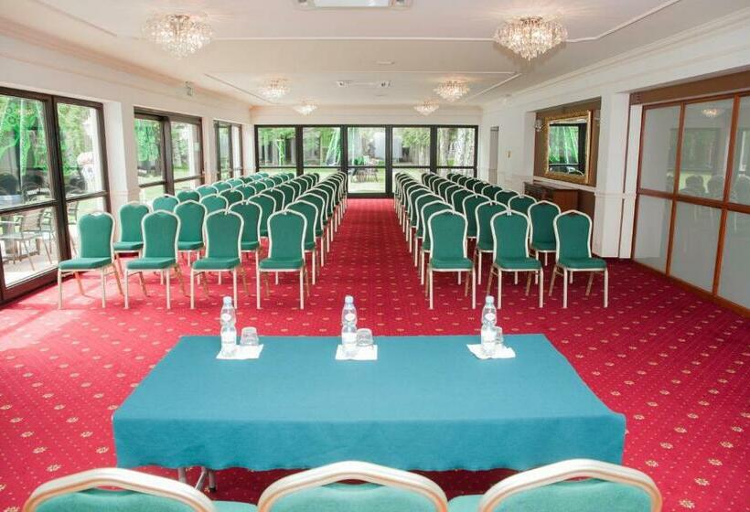 Отель Noce I Dnie