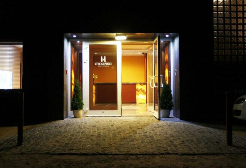 فندق Otoliński