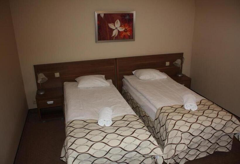 בית מלון כפרי Paria