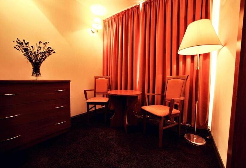 בית מלון כפרי Park