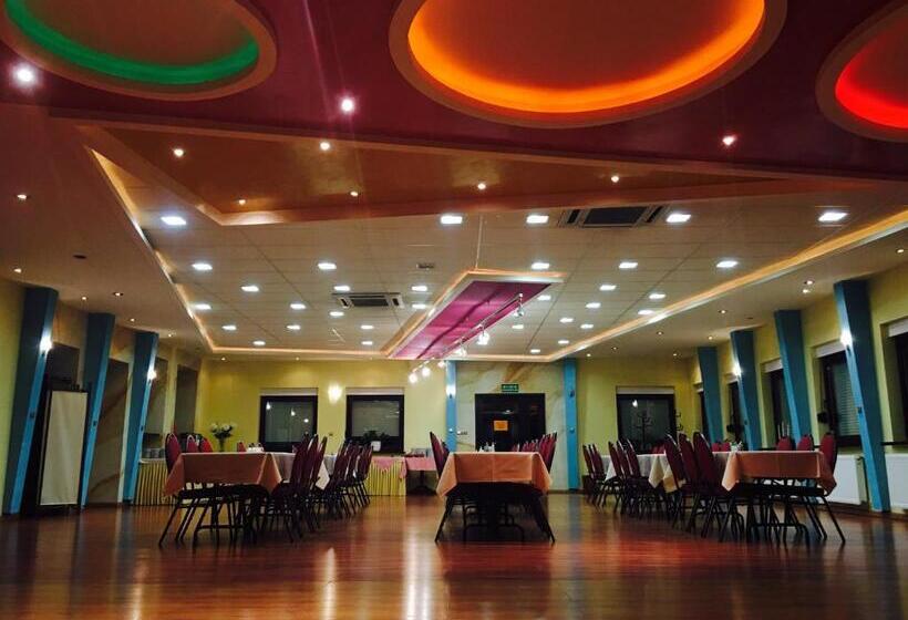 ホテル Pawłowski