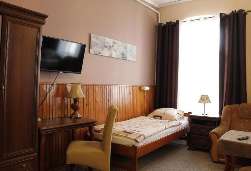 בית מלון כפרי Polonia