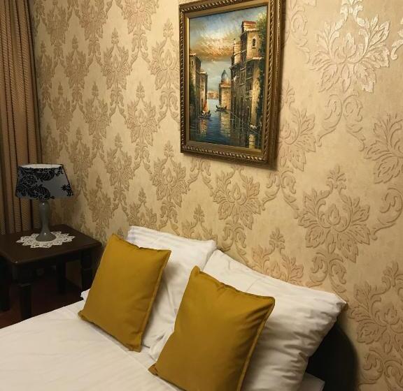 酒店 Restauracja Willa Radwan