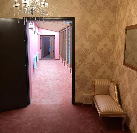 酒店 Restauracja Willa Radwan