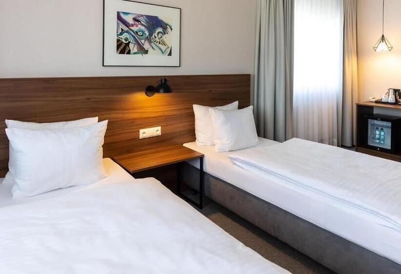 בית מלון כפרי Santin