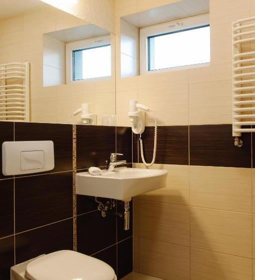 בית מלון כפרי Santin