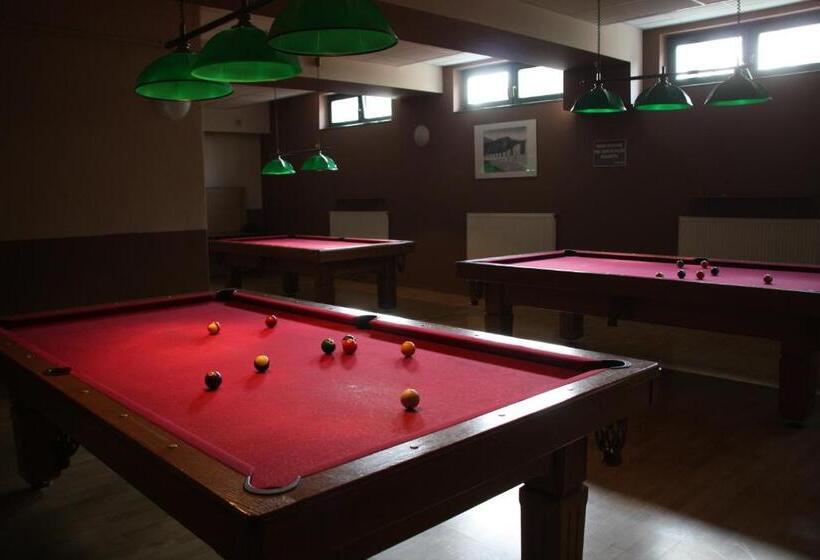 בית מלון כפרי Słowik