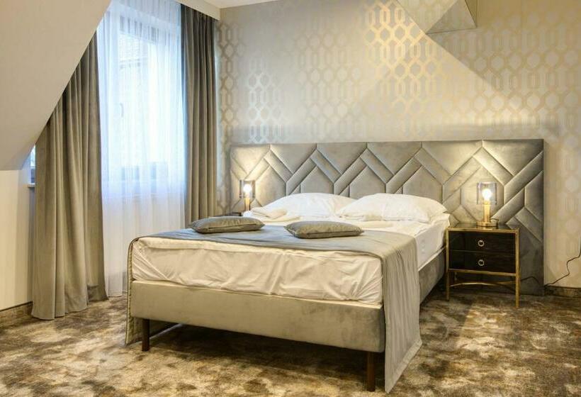 בית מלון כפרי & Spa Biały Dom