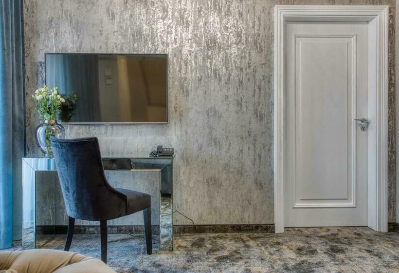 בית מלון כפרי & Spa Biały Dom